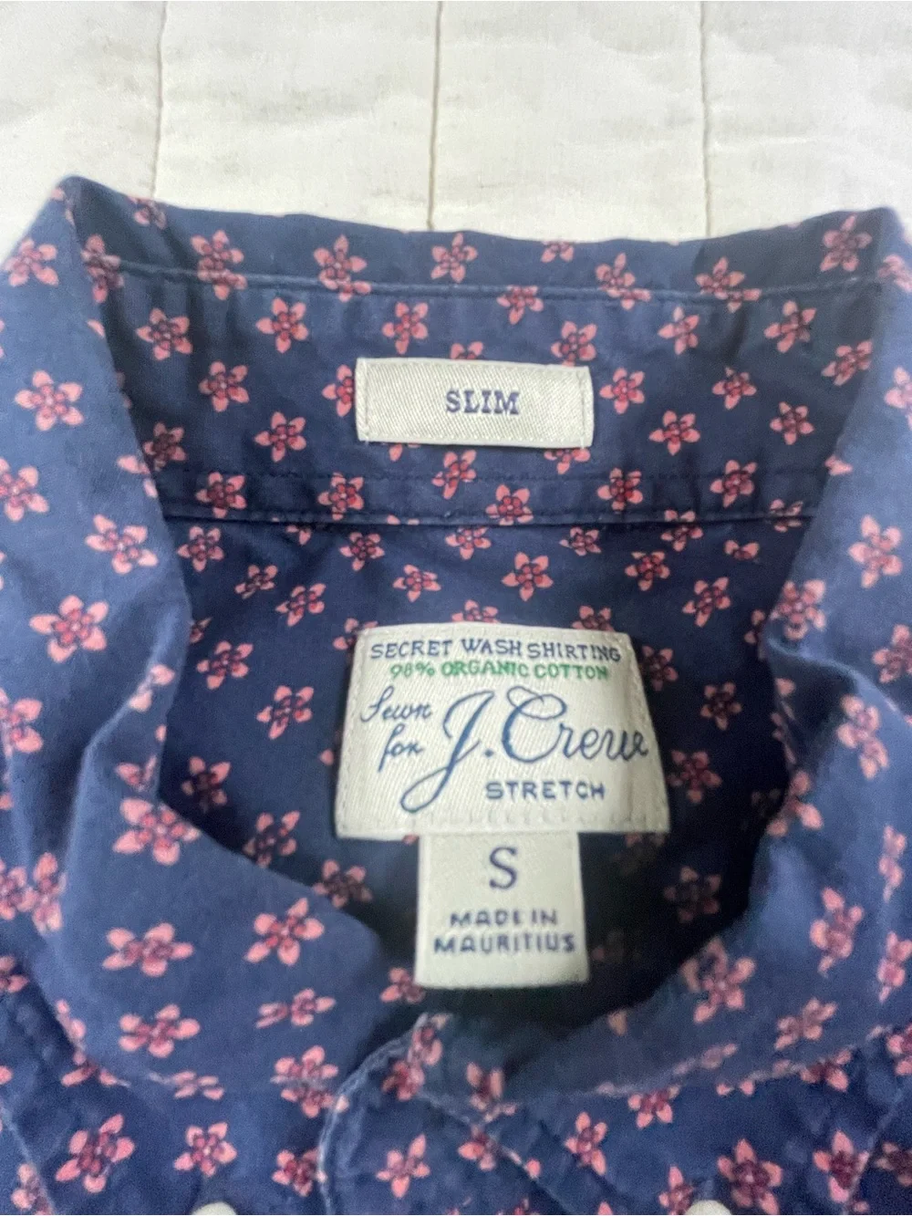 J. Crew Navy Button-Down Shirt with Pink Floral Print Mens Small